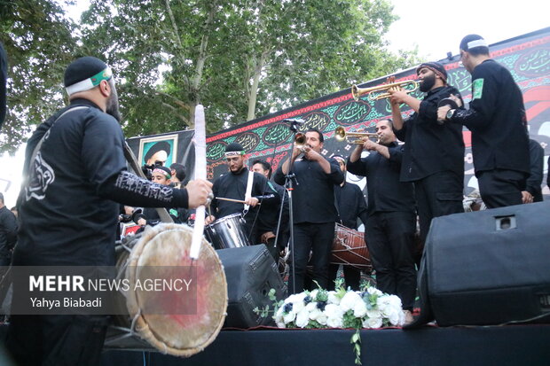 اجتماع کرمانشاهیان به‌مناسب سومین روز شهادت امام حسین(ع)