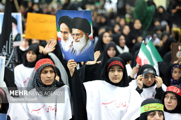 تجدید میثاق بانوان همدانی با ولایت در اجتماع زینبیون