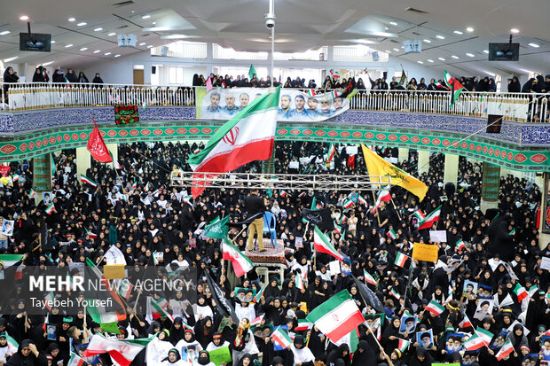 تجدید میثاق بانوان همدانی با ولایت در اجتماع زینبیون