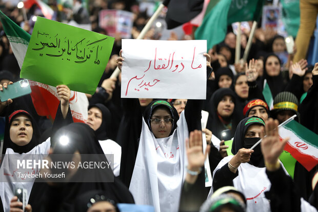 تجدید میثاق بانوان همدانی با ولایت در اجتماع زینبیون