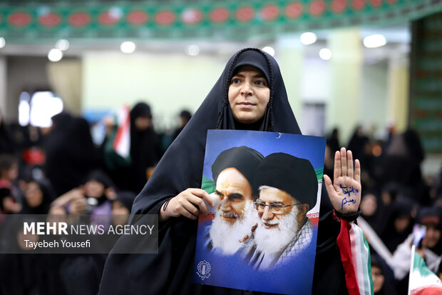 تجدید میثاق بانوان همدانی با ولایت در اجتماع زینبیون