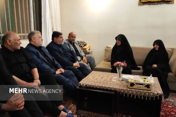 تجدید میثاق معتمدیان با خانواده شهیدان دفاع مقدس در دماوند