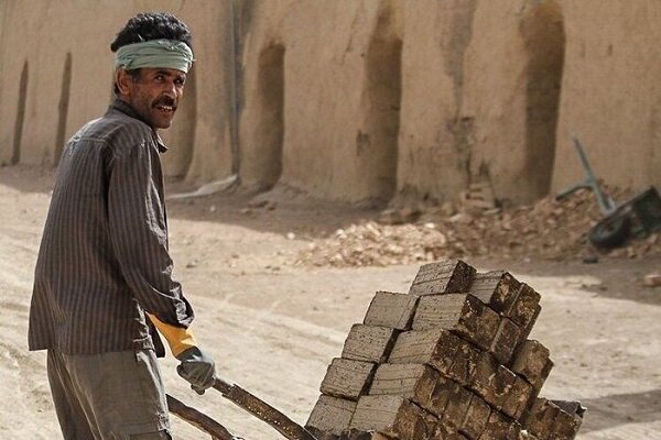 كارفرما،اتباع،بيگانه،قانوني،استخدام،غيرمجاز،جرم،مجوز،تبعات،ا ...