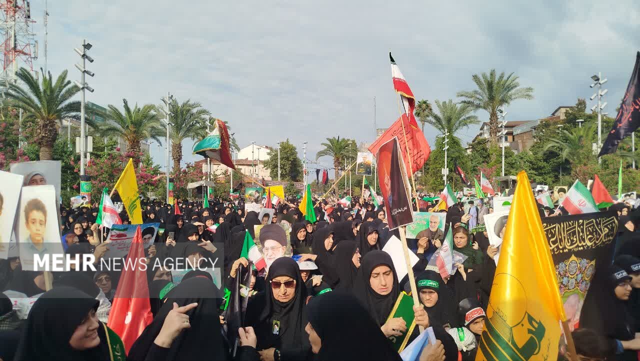 اجتماع عظیم زینبیون در رشت برگزار شد