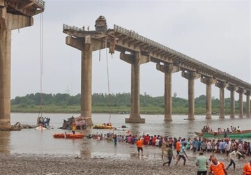 At least 9 people die in West India's bridge Collapse