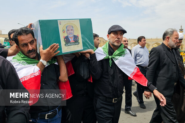 تشییع پیکر جانباز شهید «حمیدرضا مباشری» در مشهد