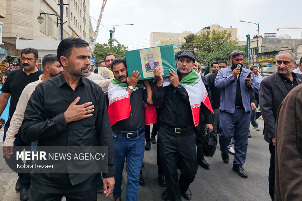 تشییع پیکر جانباز شهید «حمیدرضا مباشری» در مشهد