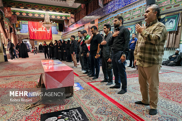 تشییع پیکر جانباز شهید «حمیدرضا مباشری» در مشهد