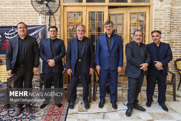 آیین عزاداری سیزدهم محرم در مسجد ملااسماعیل یزد
