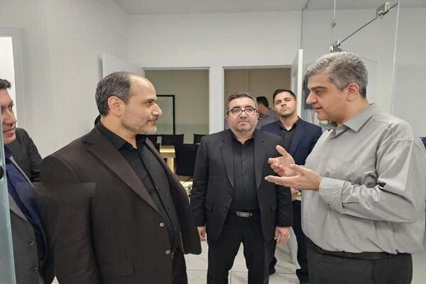 بازدید رئیس مرکز آمار قوه قضاییه از سامانه‌های الکترونیکی ثبت اسناد