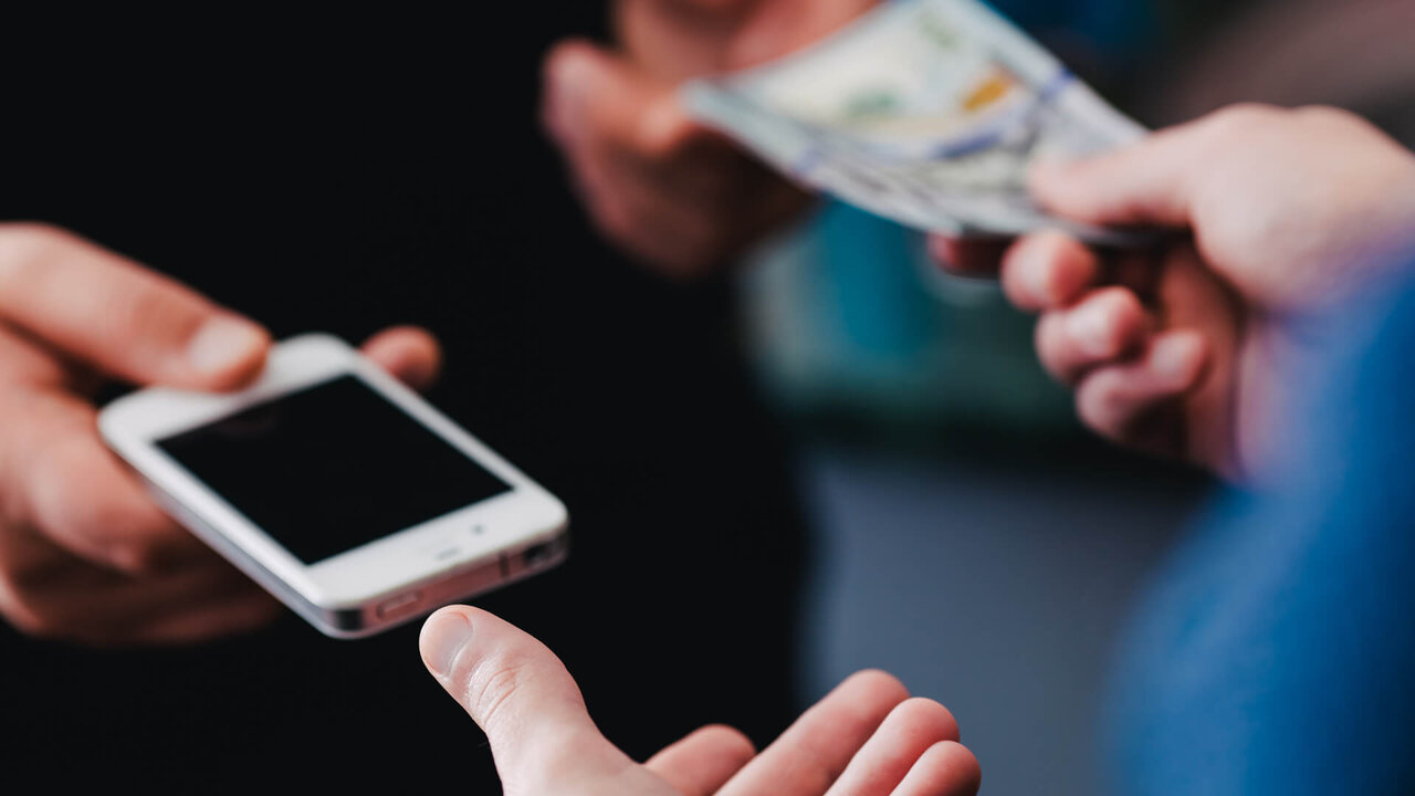 رجیستری گوشی چیست و چطور رجیستری گوشی را استعلام بگیریم؟