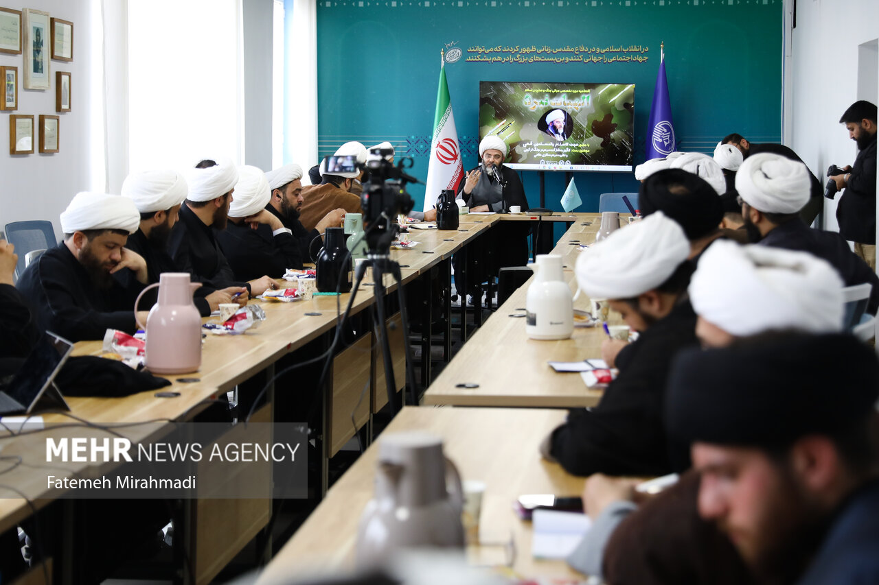 افتتاحیه  دوره تخصصی «الهیات نبرد» با محوریت مبانی جنگ و صلح در اسلام