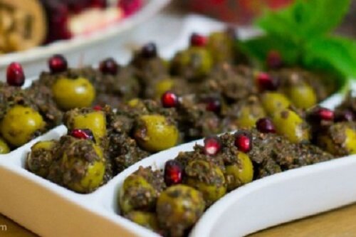 خواص زیتون پرورده برای زنان؛ از ضدپیری تا تقویت حافظه و کاهش استرس! خواص زیتون پرورده برای زنان؛ از ضدپیری تا تقویت حافظه و کاهش استرس!