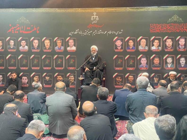منتظری: جمهوری اسلامی ایران هرگز آغازگر هیچ جنگی نبوده است منتظری: جمهوری اسلامی ایران هرگز آغازگر هیچ جنگی نبوده است