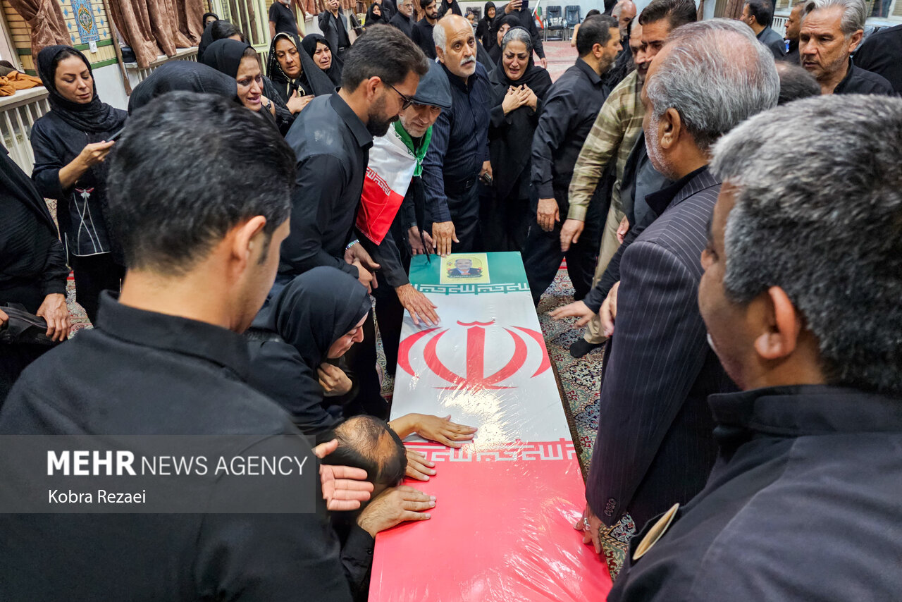 پیکر مطهر ۷ شهید اقتدار ملی در کاشان تشییع شد