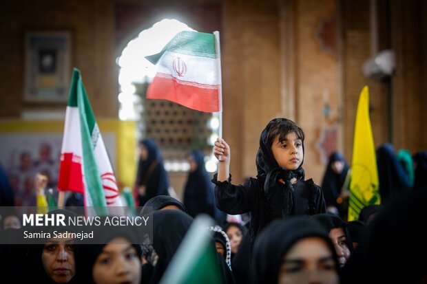 یادواره بزرگ شهدای جنگ تحمیلی ۱۲ روزه