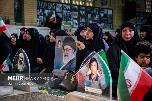 یادواره بزرگ شهدای جنگ تحمیلی ۱۲ روزه