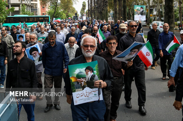 راهپیمایی «جمعه خشم و نصر» در رشت