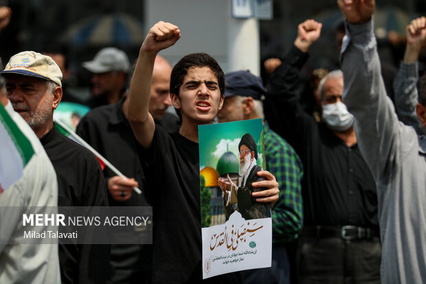 راهپیمایی «جمعه خشم و نصر» در رشت