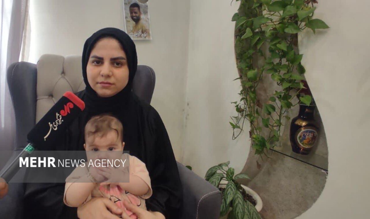 شهید محمدپور؛ قصه مردی که در کنار دختر ۵ماههاش آسمانی شد شهید محمدپور؛ قصه مردی که در کنار دختر ۵ماههاش آسمانی شد