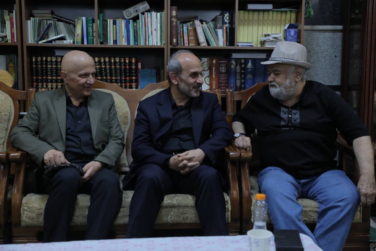 سريال،رسانه،ملي،ايران،رئيس،رسوم،آداب،بازديد،جنگ،توليد،توجه،ج ...