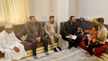 عیادت دادستان قشم از کودک مجروح در حادثه رمچاه