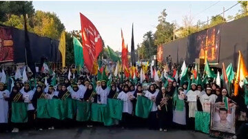 همه آزادی‌خواهان عالم خود را مدیون حضرت زینب (س) می‌دانند