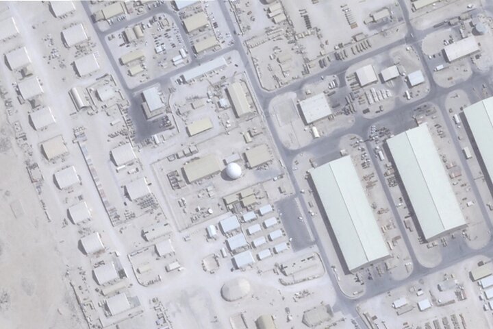 Uydu görüntüleri ortaya koydu: İran, ABD’nin iletişim kubbesini vurmuş