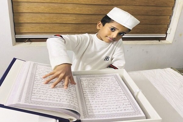 کتابت قرآن در مدت کمتر از ۳ سال توسط کودک ۹ ساله هندی
