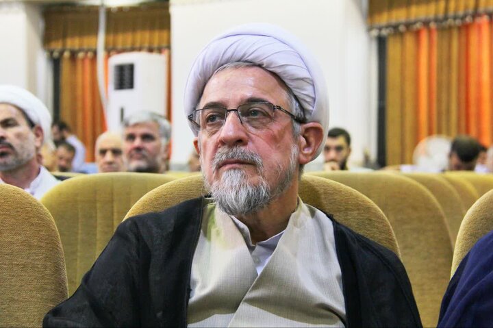 یکی از اهداف اصلی دشمنان نظام اسلامی مبانی ولایت فقیه است