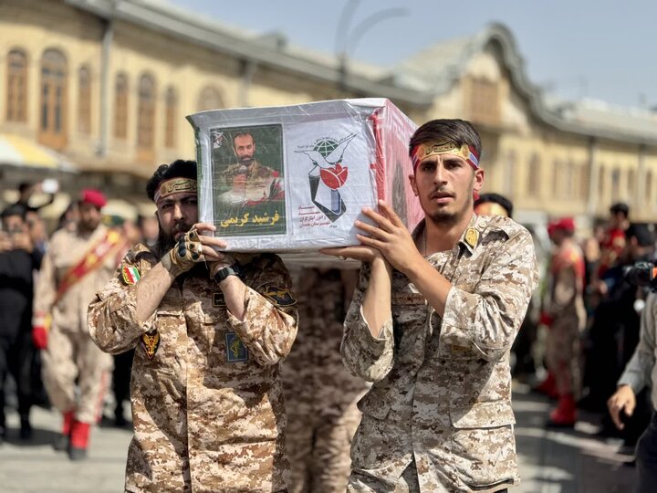گفتگو با خانواده شهید «فرشید کریمی»؛ از سجایای اخلاقی تا عشق به ولایت