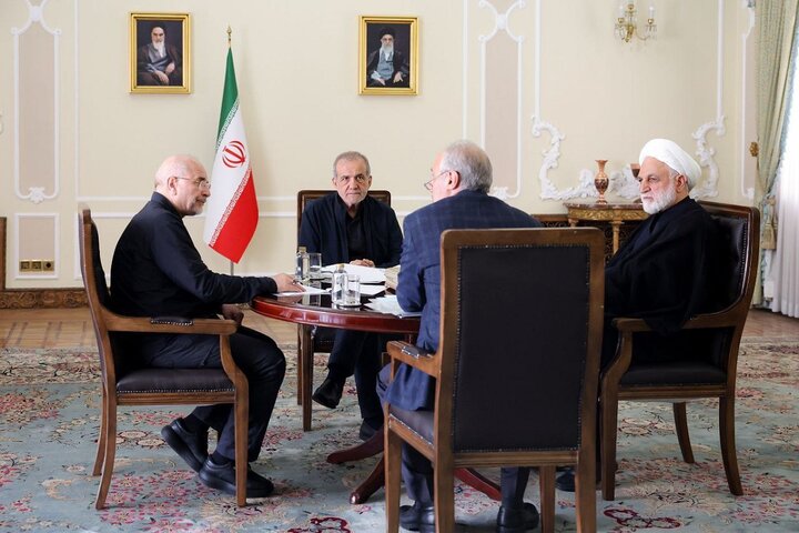جلسه سران قوا به میزبانی رئیس جمهور برگزار شد