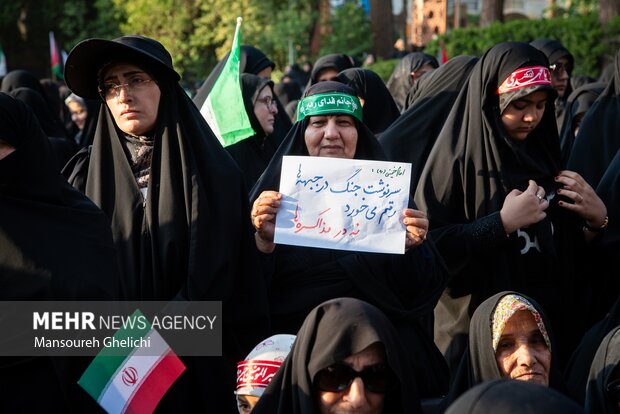 تجدید میثاق بانوان شهرستان شاهرود با ولایت
لشکر زینبیون