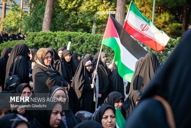 تجدید میثاق بانوان شهرستان شاهرود با ولایت
لشکر زینبیون
