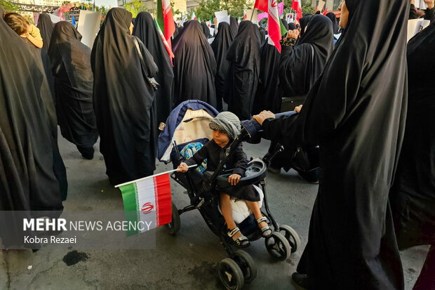 راهپیمایی «اقتدار ملی، غیرت دینی» در مشهد