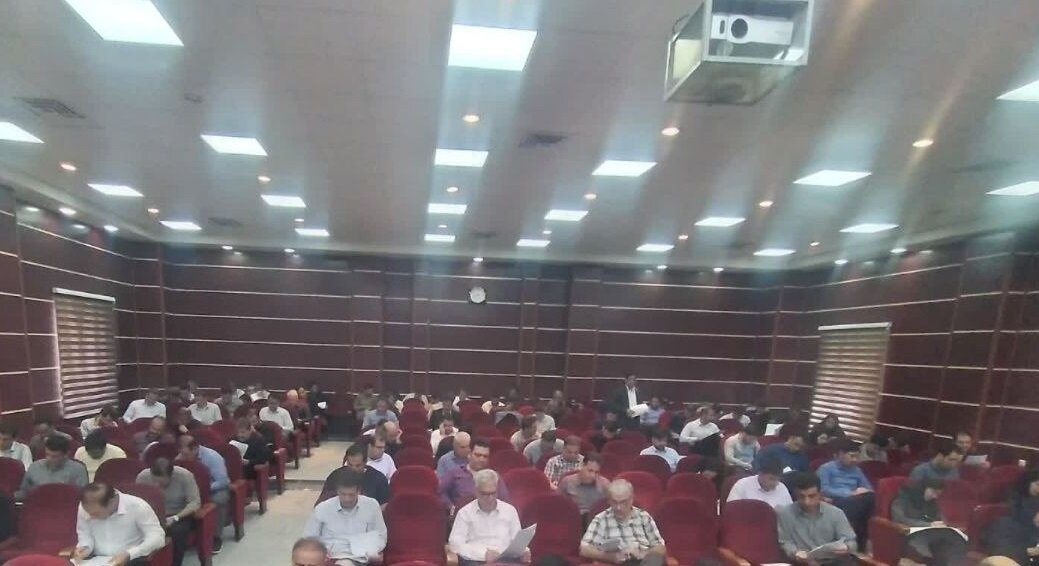 برگزاری آزمون پایان دوره عمومی کارآموزان مرکز کارشناسان رسمی لرستان