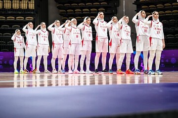 VIDEO: Iranian women's team support armed forces