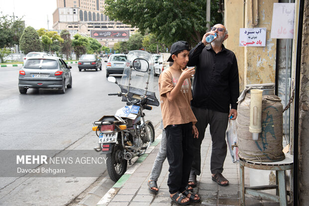 دمای هوا در خراسان رضوی به بیش از ۴۰ درجه می رسد