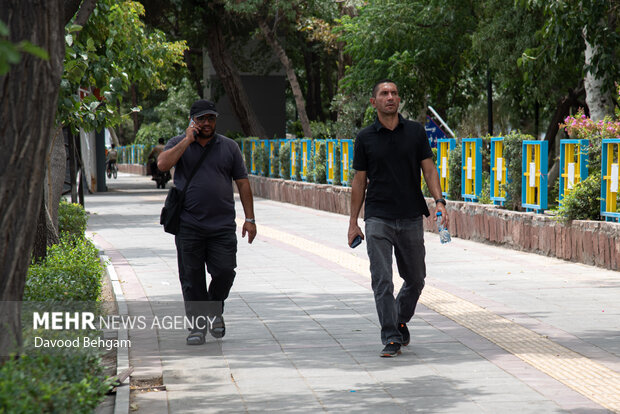 هوای گرم تا پایان هفته آینده در خراسان رضوی ماندگار است