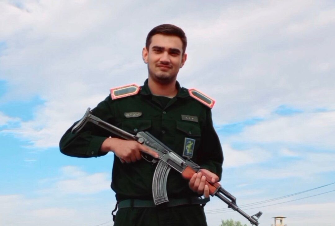 قهرمانان فردای ایران با آگاهی و اتحاد، تداوم بخش راه شهدا هستند