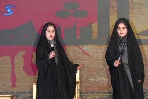 پخش برنامه تلویزیونی «کشتی نجات» از جوار امامزاده حسین (ع)