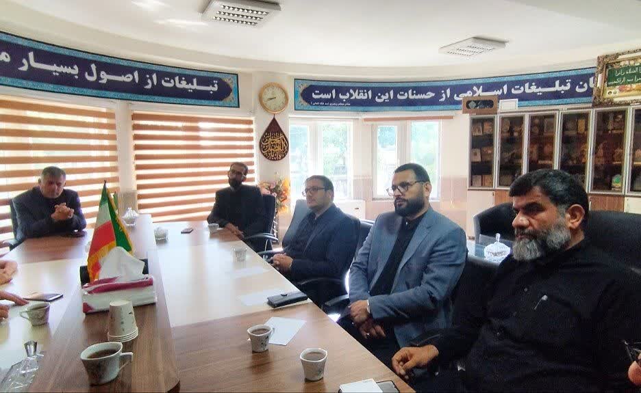 «مهدی اسدی» به عنوان رئیس کانون مداحان کردستان معرفی شد