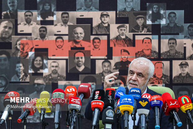 نشست خبری رئیس بنیاد شهید و امور ایثارگران