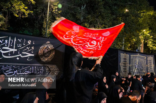 مراسم عزاداری دهه دوم محرم در دانشگاه تهران