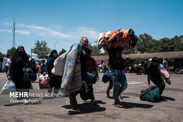 توزیع برخی از اقلام دارویی رایگان در بین اتباع در مرز دوغارون