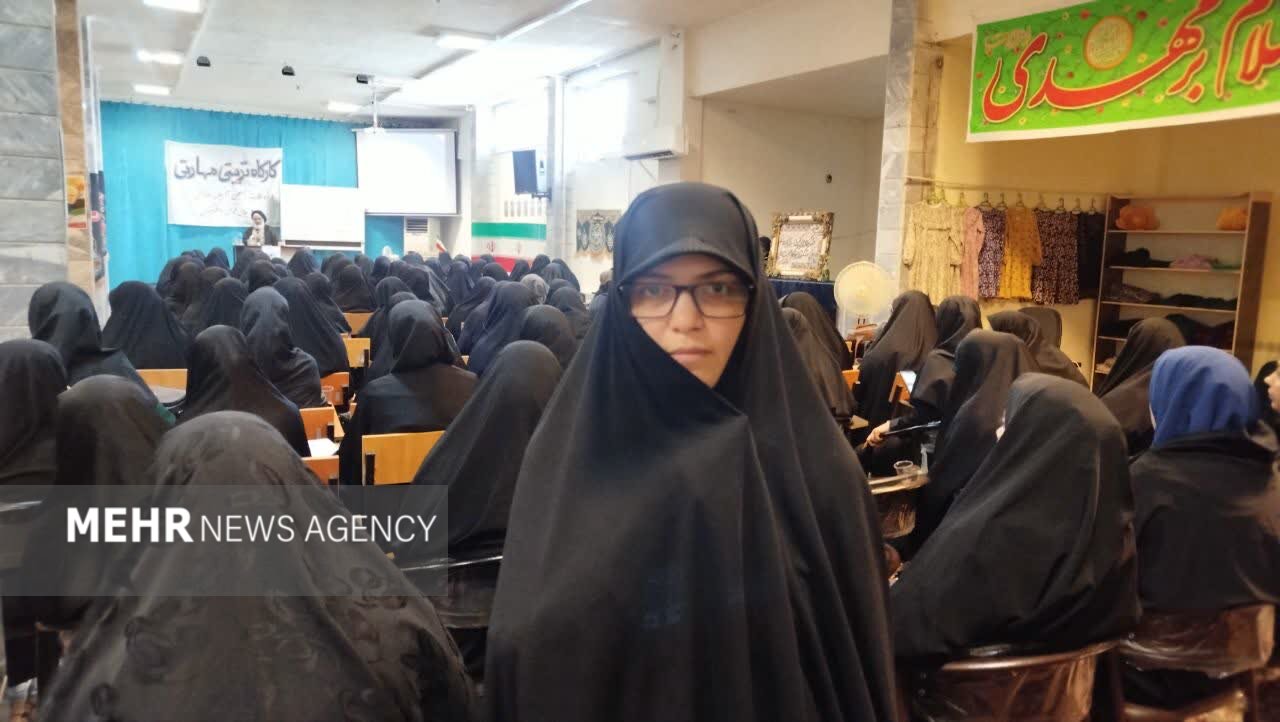 برگزاری کارگاه تربیتی مهارتی ویژه طلاب و مربیان در آستانه اشرفیه برگزاری کارگاه تربیتی مهارتی ویژه طلاب و مربیان در آستانه اشرفیه