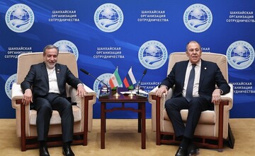 لاوروف: درباره برنامه هسته‌ای تهران با وزیر خارجه ایران گفتگو کردیم