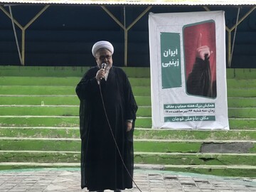 دشمن با ترویج بی‌حجابی و فساد جوانان ما را منحرف می‌کند