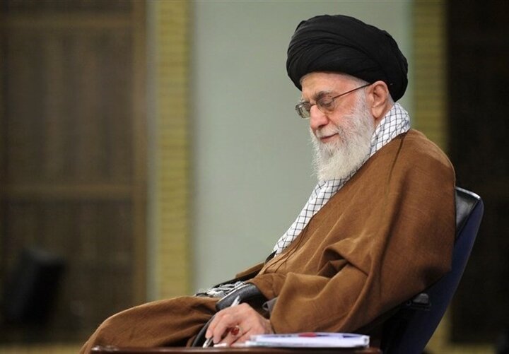 قائد الثورة الاسلامية يمدد عضوية ثلاثة من فقهاء مجلس صيانة الدستور