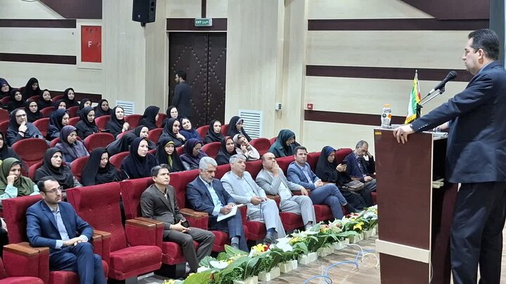 اجلاس هماندیشی مدیران مدارس ابتدایی خراسان شمالی برگزار شد